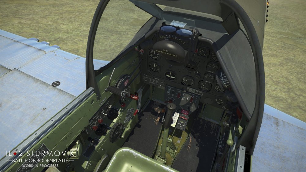 Pony_Cockpit_1.jpg.a8867c1a898fed3833429f7b742fcd85.jpg